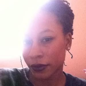 Meet your Posher, Vanessa